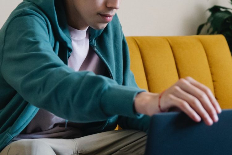 استادجو؛ پلی میان دانشجویان و معلمان ایرانی در سراسر جهان